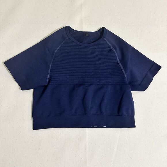 Alphalete Womens Small Blue Short Sleeves Crew Neck Tight Fit Cropped Blouse Top - Picture 1 of 6